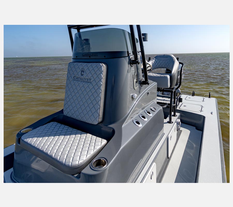 catalyst-boatworks-front-of-console.jpg